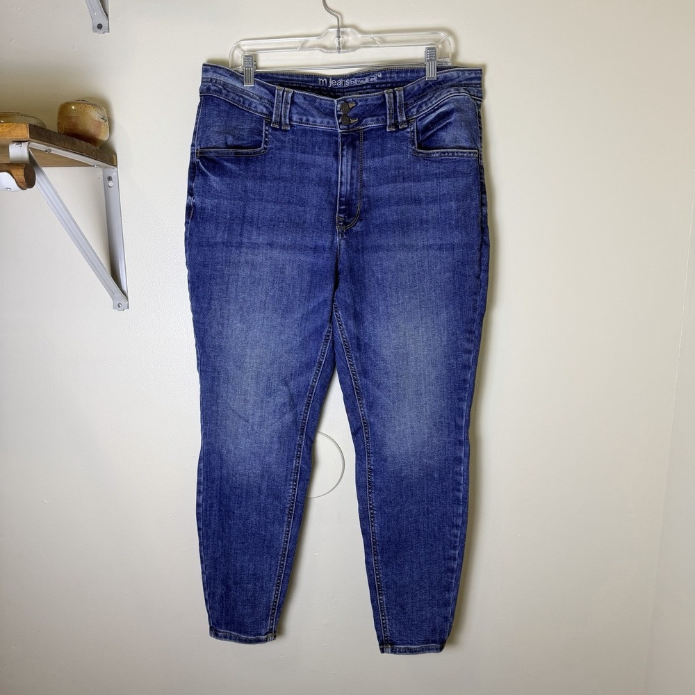 Maurices Womens Jeans Size 16 Short Mid-Rise Straight EUC